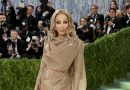 Doja Cat Calls Elon Musk a ‘Frog’ and ‘Bitch’ in X Post