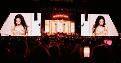 Watch JENNIE perform epic remix of Tame Impala’s ‘Dracula’ at Mad Cool 2026
